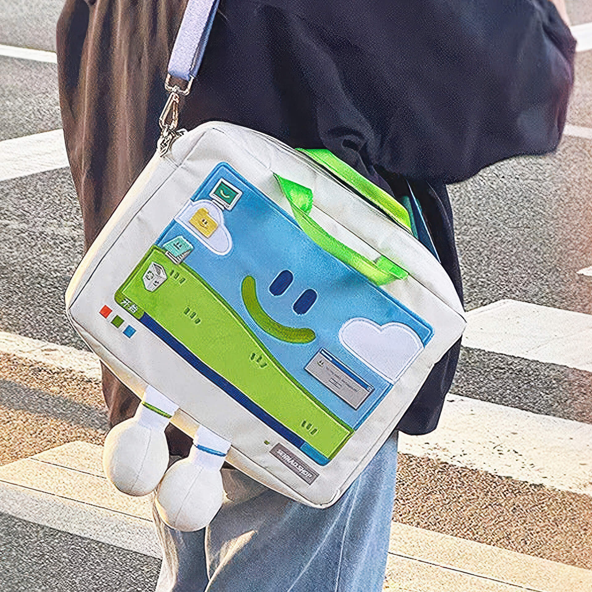 Cute Windows XP Laptop Handbag Gift for Students